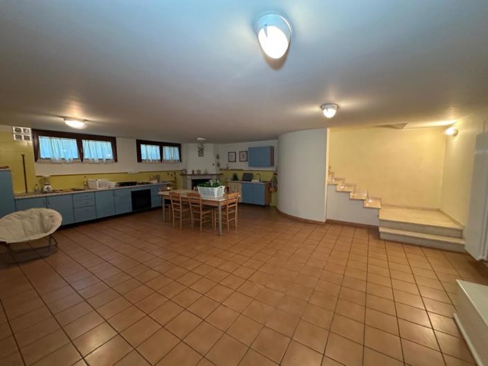 Image No.34-4 Bed Villa / Detached for sale
