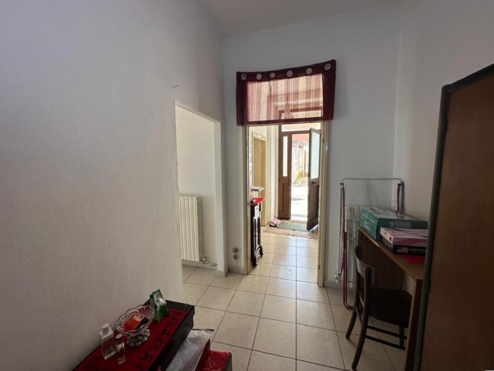 Image No.26-3 Bed Property for sale