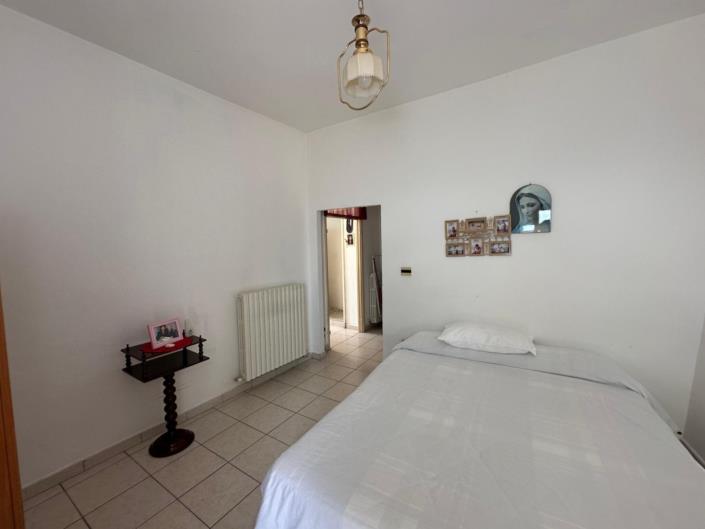 Image No.27-3 Bed Property for sale