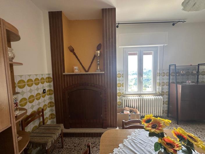 Image No.16-2 Bed Property for sale