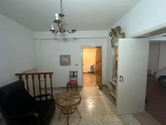 Image No.29-4 Bed Property for sale