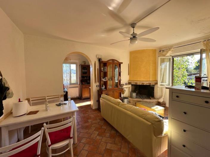 Image No.29-14 Bed Property for sale