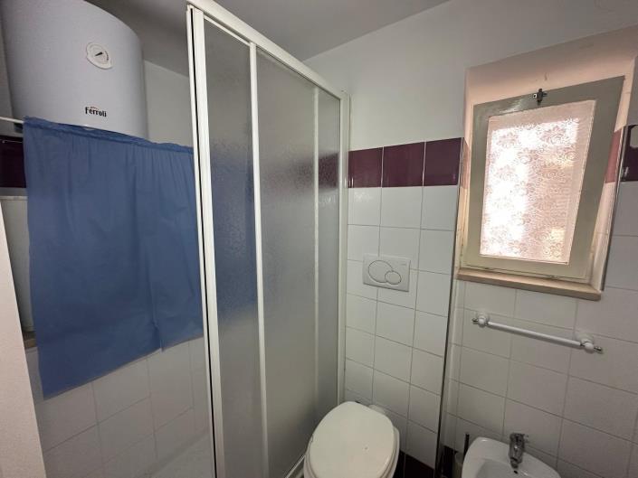 Image No.23-2 Bed Apartment for sale