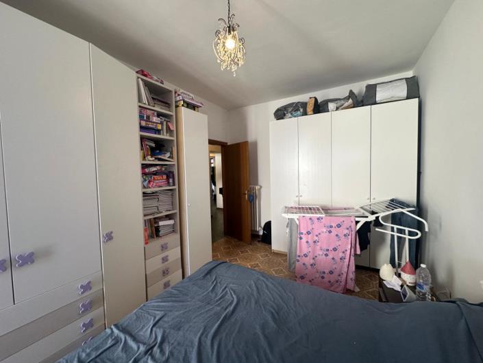 Image No.21-2 Bed Apartment for sale