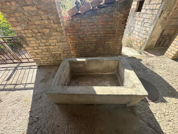Image No.24-2 Bed House for sale