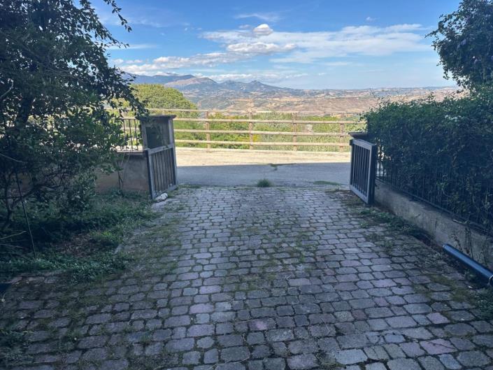 Image No.33-3 Bed House/Villa for sale