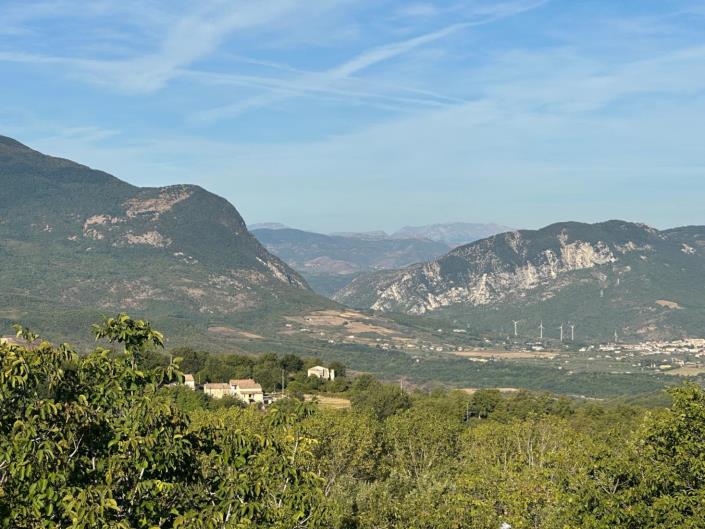 Image No.5-3 Bed Property for sale