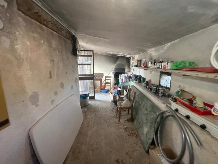 Image No.26-3 Bed Property for sale
