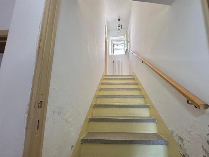 Image No.13-2 Bed Property for sale