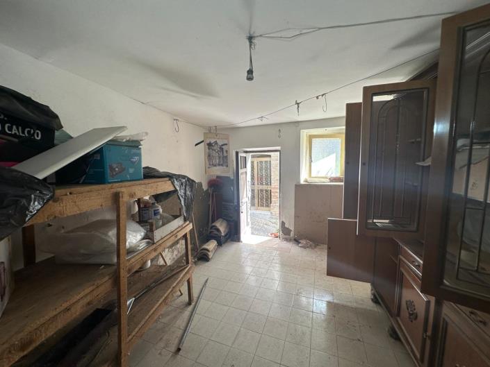 Image No.26-2 Bed Property for sale