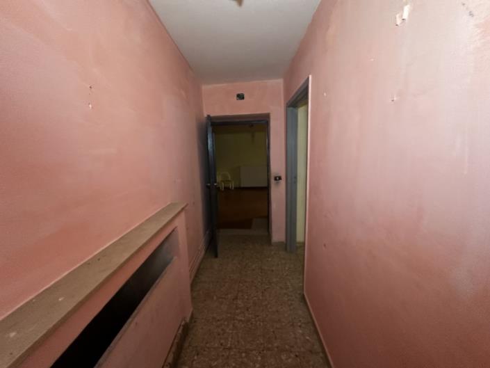 Image No.16-2 Bed Property for sale