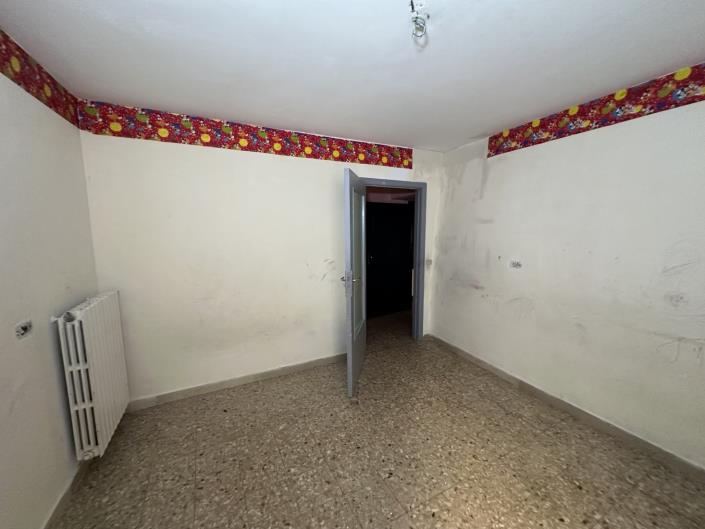 Image No.19-2 Bed Property for sale