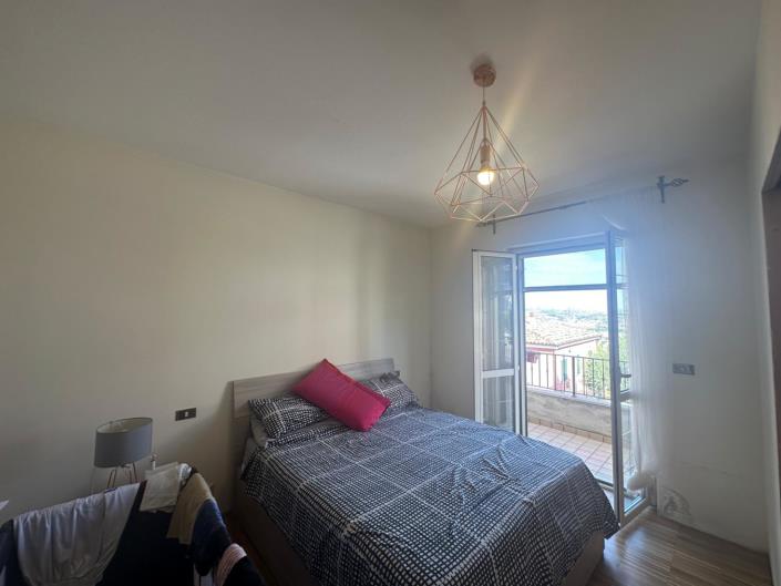 Image No.19-4 Bed Property for sale