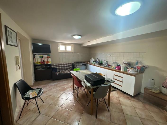 Image No.30-4 Bed Property for sale