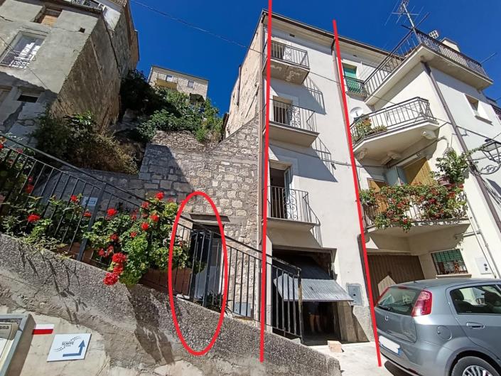 Image No.3-2 Bed Property for sale