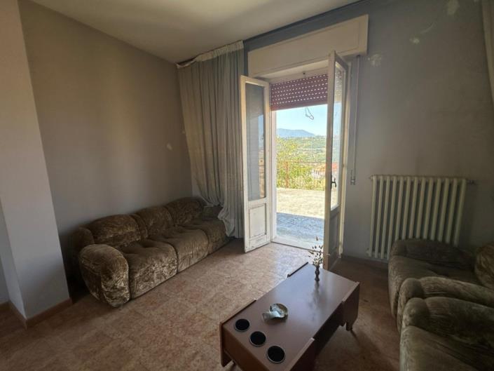 Image No.7-2 Bed Villa / Detached for sale