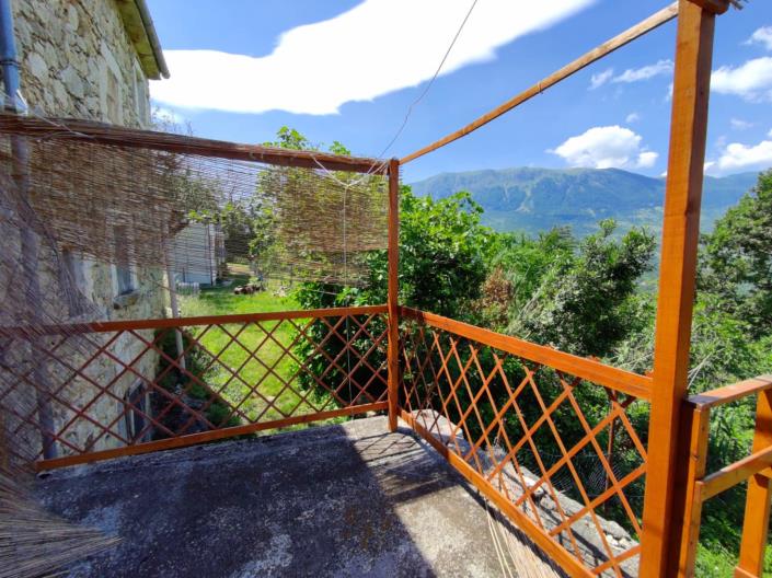 Image No.3-2 Bed Property for sale