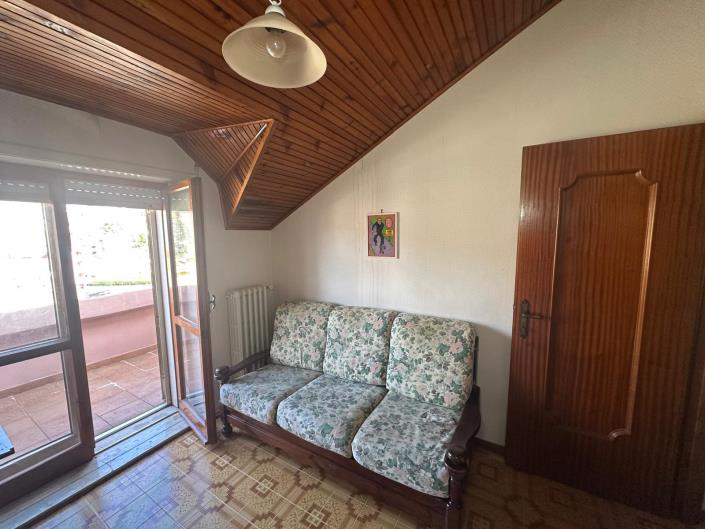 Image No.23-4 Bed Apartment for sale