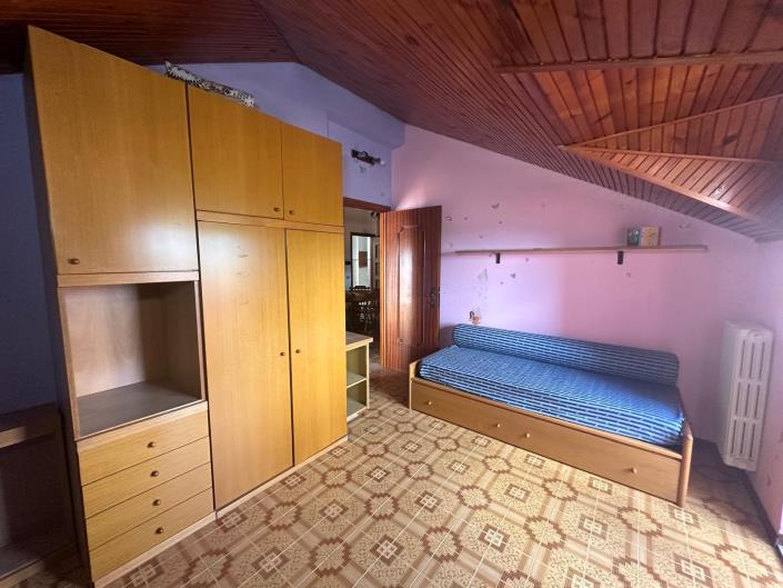 Image No.26-4 Bed Apartment for sale