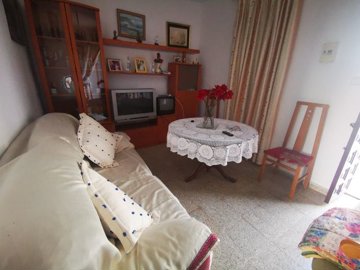 1016-village-house-for-sale-in-periana-28162-