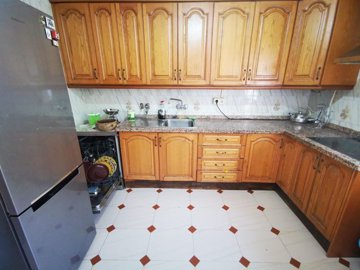 1048-village-house-for-sale-in-rio-bermuza-29