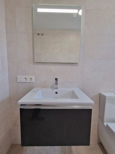 Image No.19-3 Bed Villa for sale