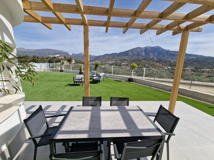 Image No.3-3 Bed Villa for sale