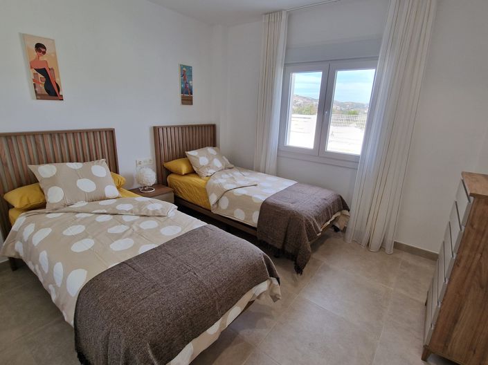 Image No.24-3 Bed Villa for sale