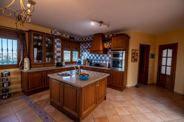 Image No.29-4 Bed Villa for sale