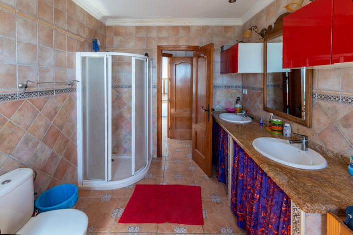 Image No.35-4 Bed Villa for sale