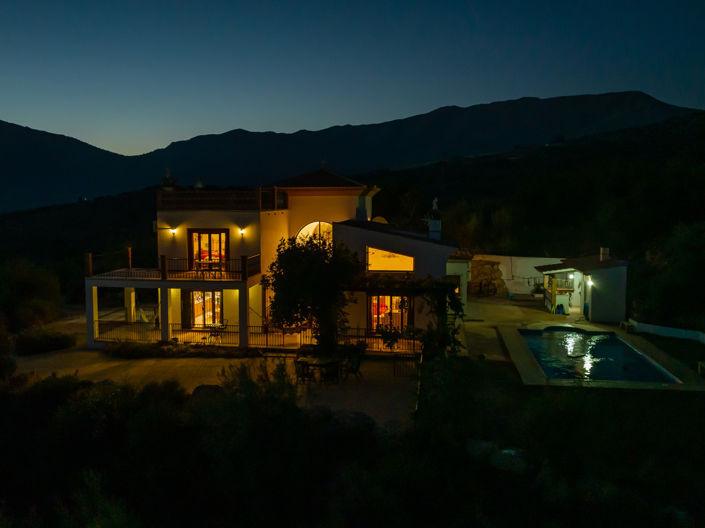 Image No.10-4 Bed Villa for sale