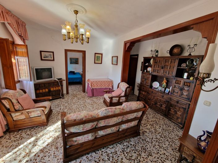 Image No.29-3 Bed Villa for sale