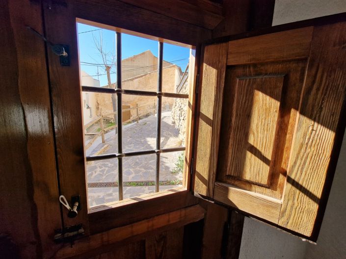 Image No.23-3 Bed Village House for sale