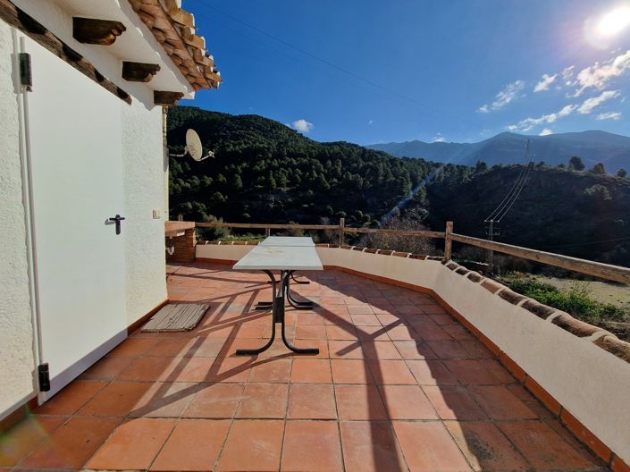 Image No.7-3 Bed Village House for sale