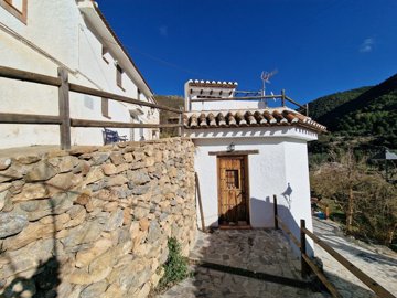 1168-village-house-for-sale-in-alcaucin-36016
