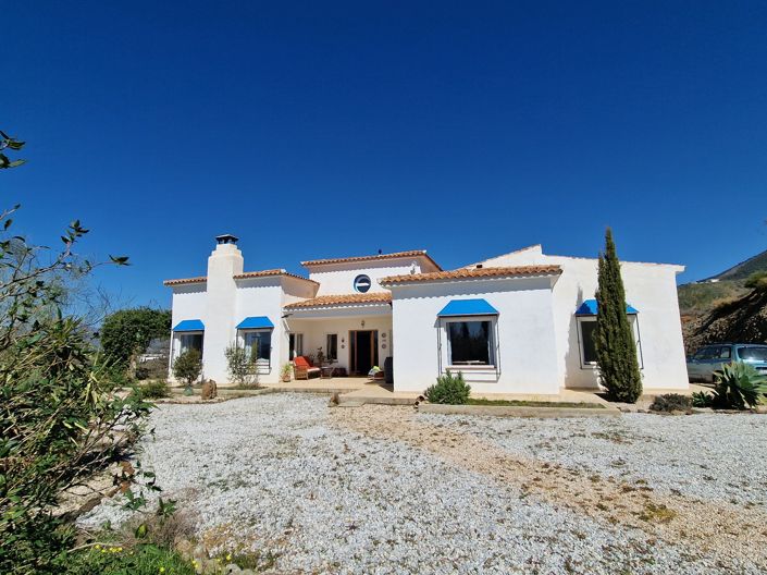 Image No.20-4 Bed Villa for sale