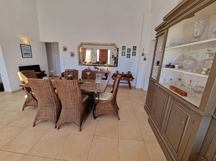 Image No.30-4 Bed Villa for sale