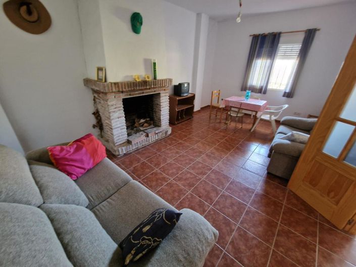 Image No.15-6 Bed Villa for sale