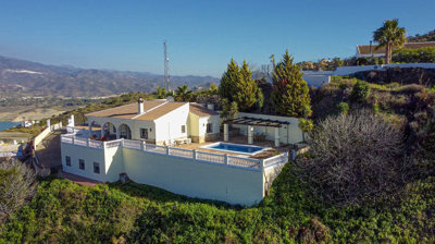 1260-villa-for-sale-in-los-romanes-41535-larg
