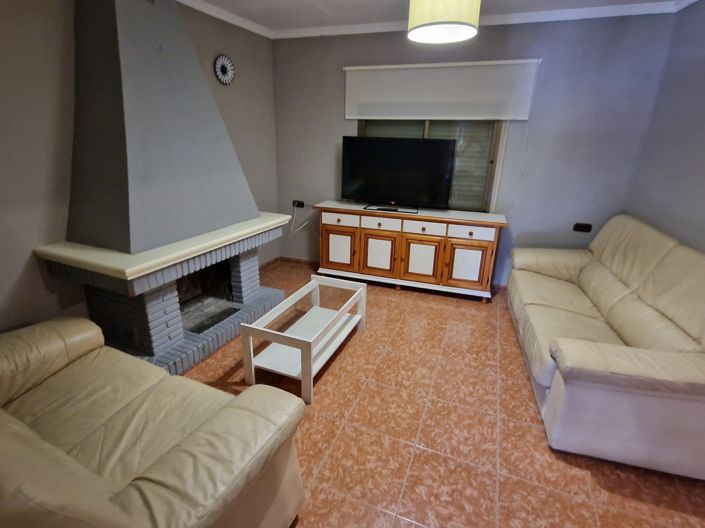 Image No.14-3 Bed Village House for sale