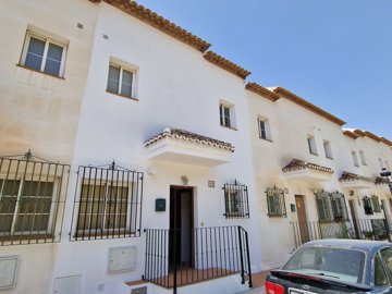 1296-village-house-for-sale-in-alcaucin-43450