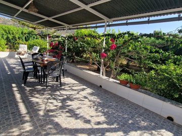 1302-villa-for-sale-in-alcaucin-43692-large