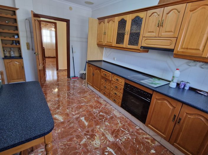 Image No.21-Villa de 4 chambres à vendre à Alcaucín