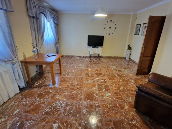 Image No.22-Villa de 4 chambres à vendre à Alcaucín