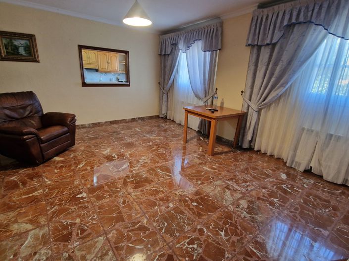 Image No.23-Villa de 4 chambres à vendre à Alcaucín