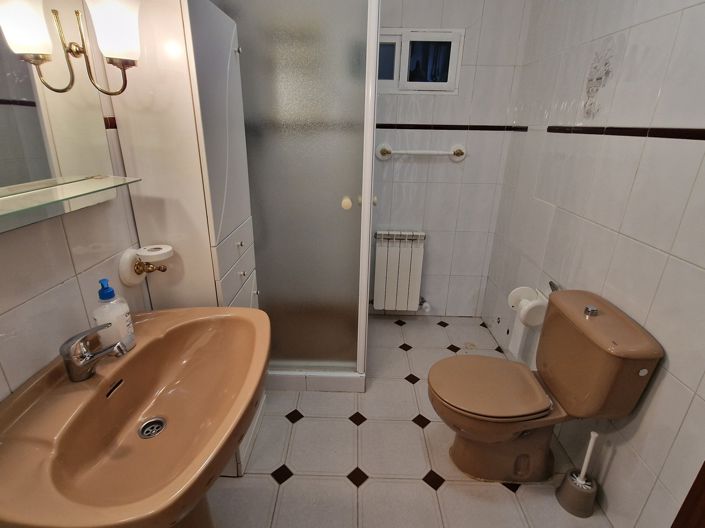 Image No.25-Villa de 4 chambres à vendre à Alcaucín