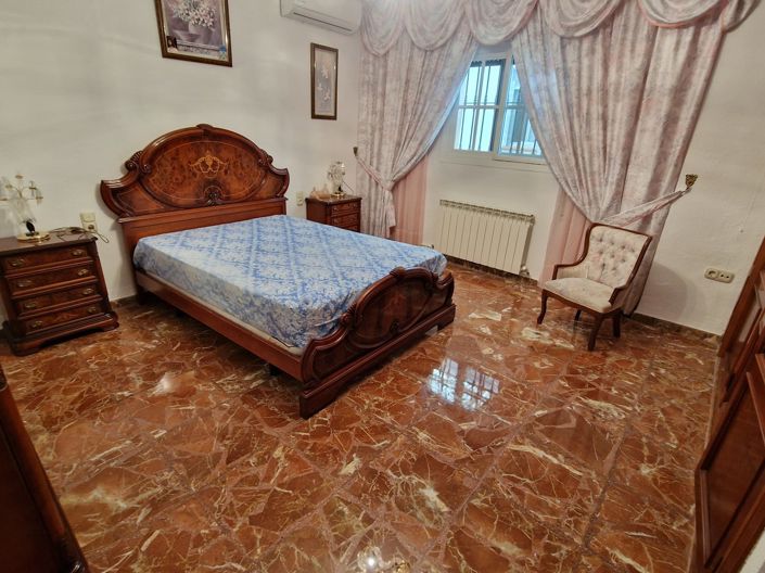 Image No.26-Villa de 4 chambres à vendre à Alcaucín