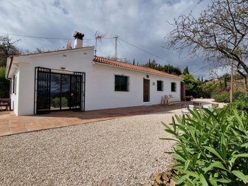 1318-villa-for-sale-in-riogordo-44666-large