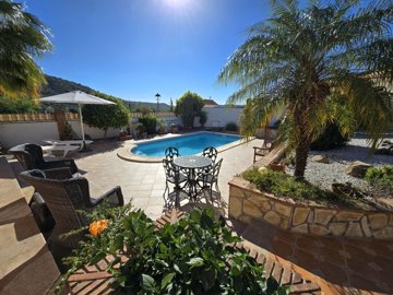 1328-villa-for-sale-in-puente-don-manuel-4500