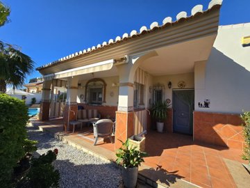 1328-villa-for-sale-in-puente-don-manuel-4499